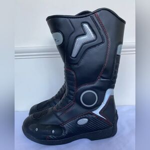 Motorcycle boots